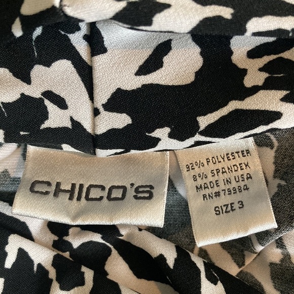 Chico’s 3 XL blouse black and white v-neck 3/4 sleeves - Picture 11 of 12
